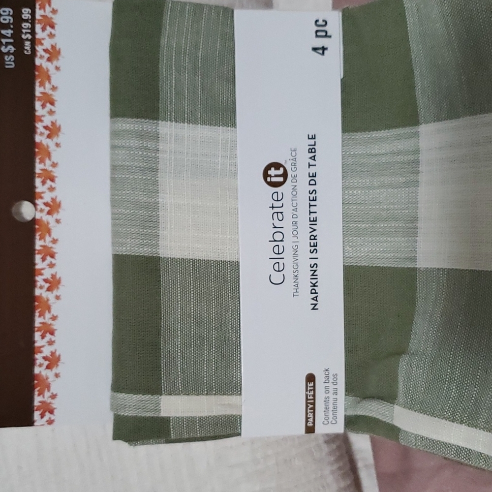 4 PC CLOTH NAPKINS - Picture 4 of 6